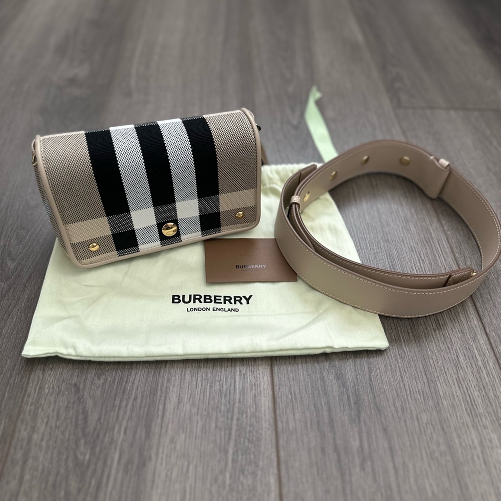 NWT Burberry hackberry canvas check handbag